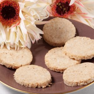 Coconut biscakes: 100% natural, vegan, gluten free, no added sugar 80g